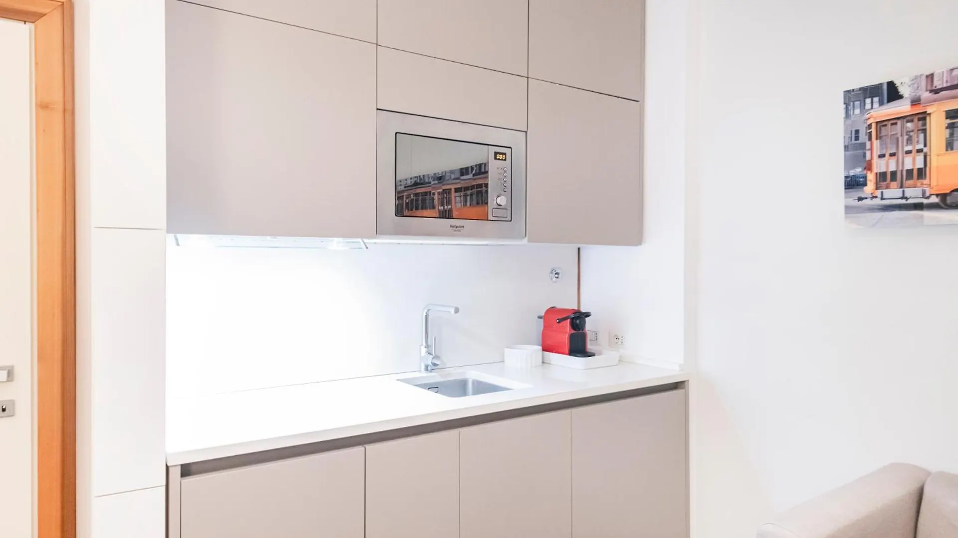 Cozy Flat At Colonne Di San Lorenzo By Easylife Milánó